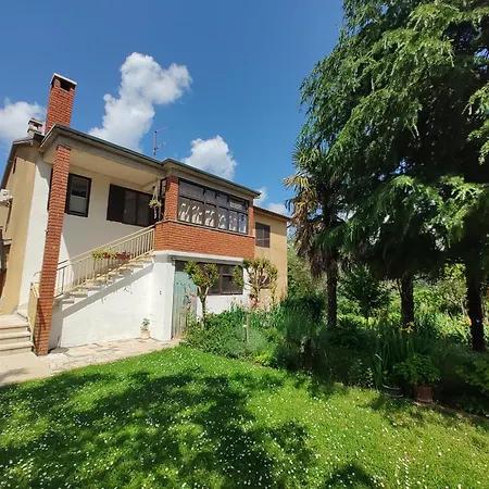 Apartment Spacious Quadria Near Motovun